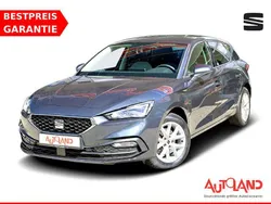 Grau Gebraucht 2020 Seat Leon Style Limousine | 19.950 € (Etwas zu teuer)