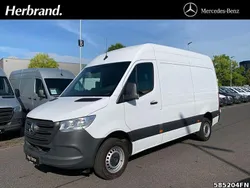 Weiss Gebraucht 2023 Mercedes Sprinter Van | 37.961 € (Guter Preis)