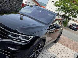 Schwarz Gebraucht 2023 VW Tiguan R SUV | 47.000 € (Etwas zu teuer)