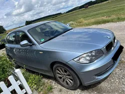 Blau Gebraucht 2010 BMW 118 Kleinwagen | 7.500 € (Teuer)
