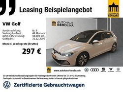 Weiß Gebraucht 2024 VW Golf VIII Move Limousine | 26.289 € (Fairer Preis)