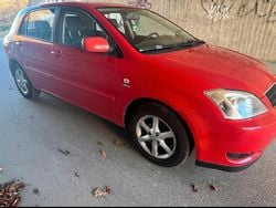 Rot Gebraucht 2004 Toyota Corolla Kleinwagen | 3.950 € (Fairer Preis)