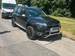 Schwarz Gebraucht 2012 Dacia Duster SUV | 8.700 € (Etwas zu teuer)