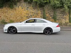 Grau Gebraucht 2008 Mercedes CLS500 Limousine | 13.800 € (Teuer)