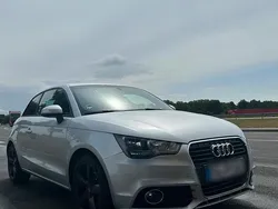 Silber Gebraucht 2011 Audi A1 S-Line Kleinwagen | 9.000 € (Fairer Preis)