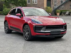 Karminrot Gebraucht 2022 Porsche Macan SUV | 74.790 € (Etwas zu teuer)