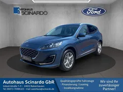 Blau Gebraucht 2023 Ford Kuga Vignale SUV | 31.380 € (Etwas zu teuer)
