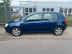 Blau Gebraucht 2005 VW Golf V Limousine | 2.500 € (Fairer Preis)