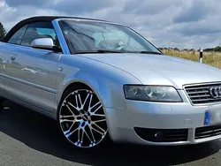 Grau Gebraucht 2003 Audi A4 Cabriolet Cabrio | 5.950 € (Etwas zu teuer)