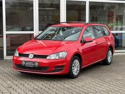 Rot Gebraucht 2015 VW Golf VII Trendline Kombi | 6.800 € (Superpreis)