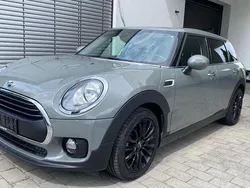 Grau Gebraucht 2018 Mini One Clubman Kombi | 14.900 € (Fairer Preis)