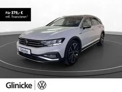 Oryxweiß perlmutteffekt Gebraucht 2022 VW Passat Alltrack R Kombi | 35.480 € (Etwas zu teuer)