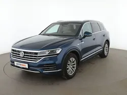 Blau Gebraucht 2018 VW Touareg Elegance SUV | 38.080 € (Fairer Preis)