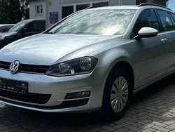 Silber Gebraucht 2017 VW Golf VII Comfortline Kombi | 11.500 € (Fairer Preis)