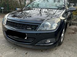 Gebraucht 2005 Opel Astra GTC Coupé | 2.000 € (Guter Preis)