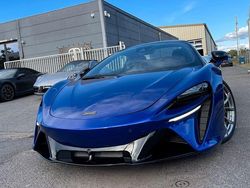 Blau Gebraucht 2024 McLaren Artura Cabrio | 269.830 €