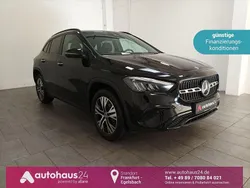 Schwarz Gebraucht 2024 Mercedes GLA250 Progressive SUV | 40.470 € (Fairer Preis)