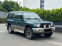 Grün Gebraucht 2003 Mitsubishi Pajero SUV | 6.900 € (Etwas zu teuer)