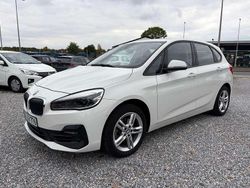 Alpinweiss iii Gebraucht 2021 BMW 216 Van / Kleinbus | 11.990 € (Fairer Preis)