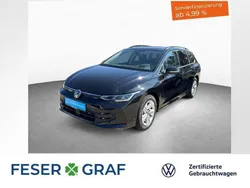 Grenadilschwarz metallic Gebraucht 2024 VW Golf VIII Life Kombi | 28.440 € (Fairer Preis)