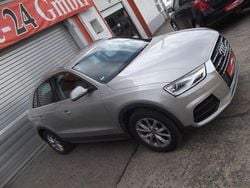 Silber Gebraucht 2015 Audi Q3 Design SUV | 17.990 € (Guter Preis)