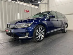 Blau Gebraucht 2018 VW Passat GTE Kombi | 20.447 € (Fairer Preis)