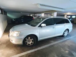 Silber Gebraucht 2005 Toyota Avensis Kombi | 2.200 € (Fairer Preis)