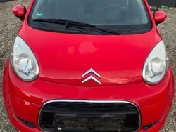Rot Gebraucht 2009 Citroën C1 Style Kleinwagen | 2.500 € (Fairer Preis)