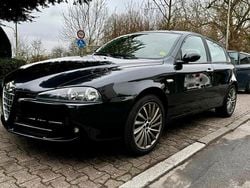 Schwarz Gebraucht 2007 Alfa Romeo 147 Kleinwagen | 1.900 € (Guter Preis)