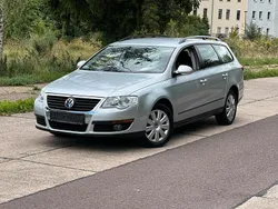 Grün Gebraucht 2010 VW Passat Kombi | 3.300 € (Guter Preis)
