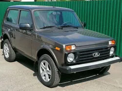 Braun Neu 2025 Lada niva SUV | 29.094 €