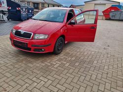 Rot Gebraucht 2005 Skoda Fabia Kombi | 2.400 € (Teuer)