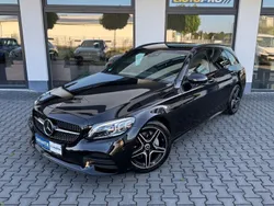 Schwarz Gebraucht 2018 Mercedes C220 AMG Limousine | 25.900 € (Fairer Preis)