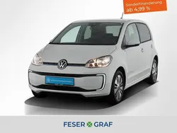 Pure white Gebraucht 2022 VW e-up! Style Kleinwagen | 24.123 €
