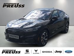 Schwarz Gebraucht 2022 Ford Mustang Mach-E Basis SUV | 32.890 € (Fairer Preis)