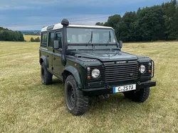 Grün Gebraucht 2003 Land Rover Defender SUV | 19.000 €
