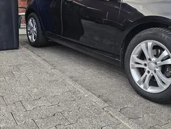 Schwarz Gebraucht 2009 VW Golf VI Limousine | 5.100 € (Teuer)