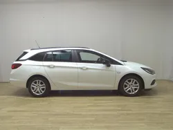 Weiss Gebraucht 2022 Opel Astra Edition Kombi | 12.480 € (Superpreis)