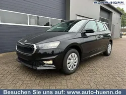 Blackmagic perleffekt Neu 2025 Skoda Fabia Selection Limousine | 20.000 € (Fairer Preis)