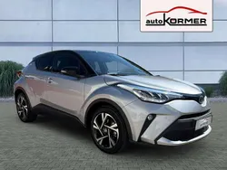 Shimmering silber metallic, da Gebraucht 2023 Toyota C-HR Team SUV | 24.890 € (Guter Preis)