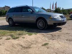 Silber Gebraucht 2001 VW Passat Highline Kombi | 4.000 € (Etwas zu teuer)