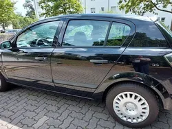 Schwarz Gebraucht 2009 Opel Astra Selection Limousine | 2.190 € (Guter Preis)