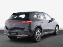 Kosmosschwarz metallic Gebraucht 2024 Mercedes EQA250 SUV | 38.840 € (Teuer)