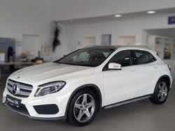 Weiß Gebraucht 2016 Mercedes GLA180 AMG line SUV | 18.500 € (Guter Preis)