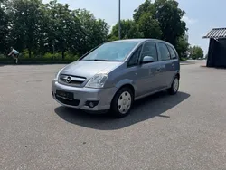 Silber Gebraucht 2007 Opel Meriva Edition Van / Kleinbus | 3.475 € (Teuer)