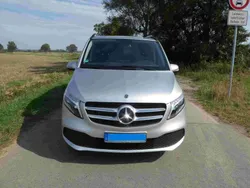 Silber Gebraucht 2019 Mercedes V220 Edition 1 Van / Kleinbus | 40.500 € (Fairer Preis)