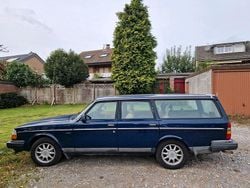 Blau Gebraucht 1991 Volvo 240 Kombi | 5.225 €