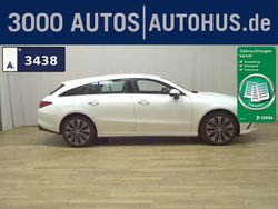 Polarweiss unilack Gebraucht 2022 Mercedes CLA250e Limousine | 23.480 €