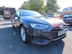 Grau Gebraucht 2022 Audi A4 Kombi | 28.000 € (Guter Preis)