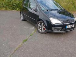 Schwarz Gebraucht 2004 Ford C-MAX Van / Kleinbus | 1.400 €